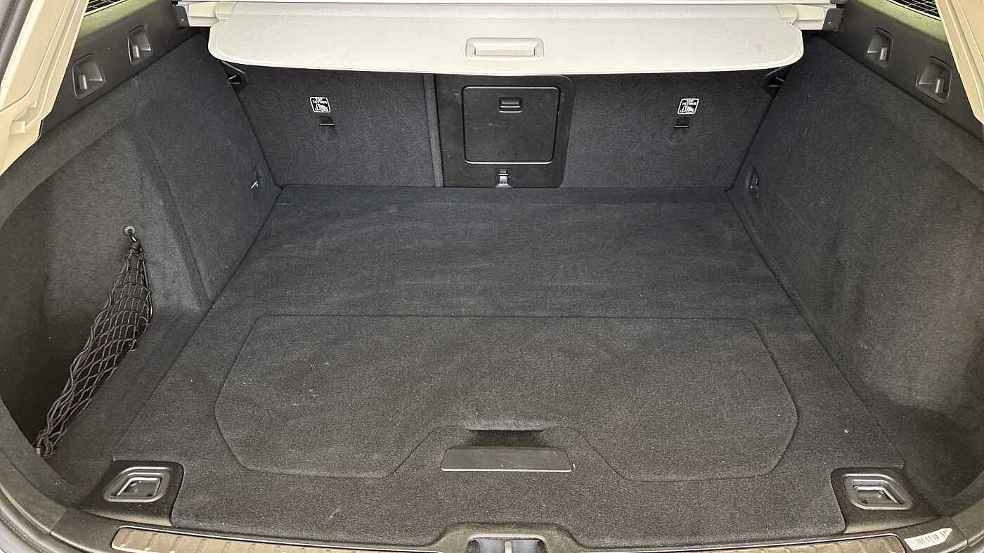 Used Volvo V60 2025 for sale - 77855155: Photo 5