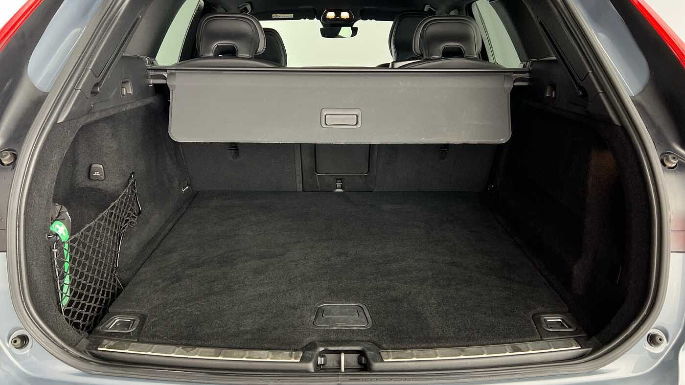 Used Volvo XC60 2021 for sale - 77959308: Photo 5