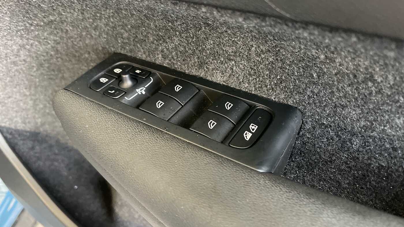 Used Volvo XC40 2022 for sale - 76500861: Photo 20