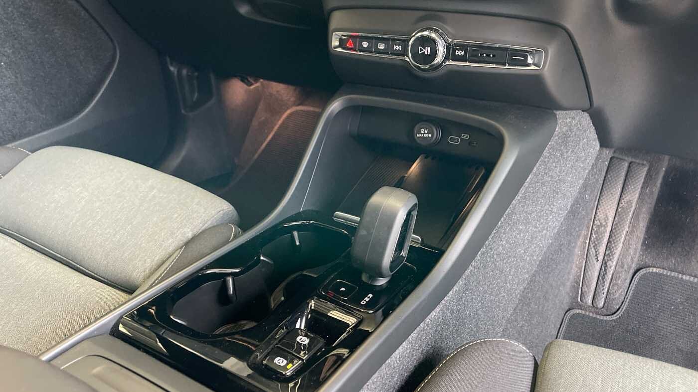 Used Volvo XC40 2022 for sale - 76500861: Photo 21