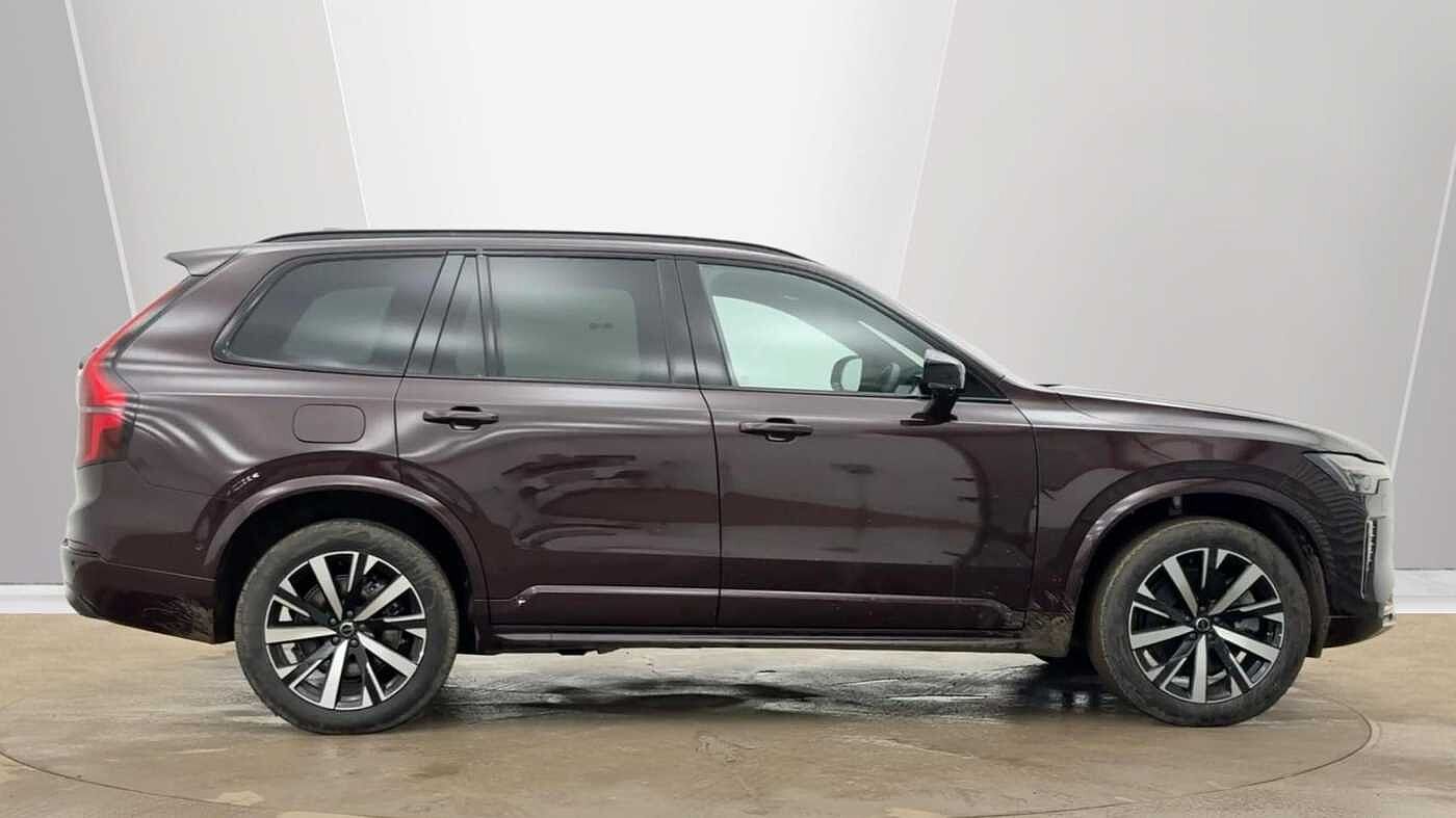 Used Volvo XC90 2025 for sale - 77647552: Photo 2