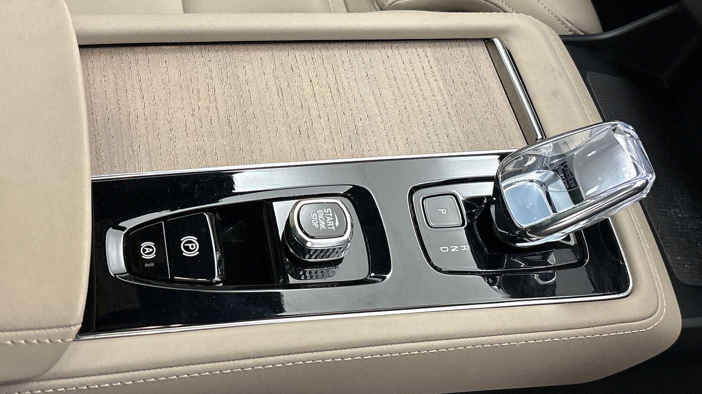 Used Volvo XC90 2025 for sale - 77647552: Photo 32