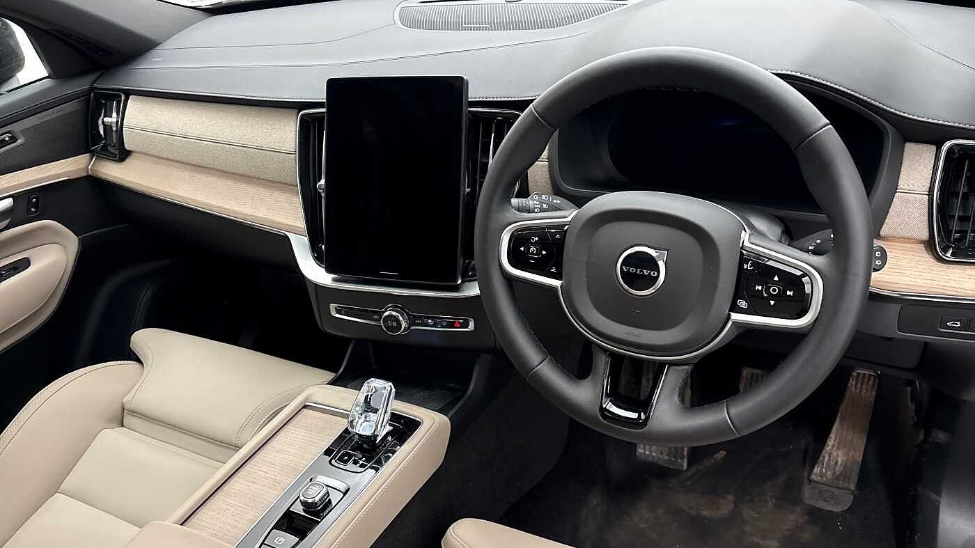 Used Volvo XC90 2025 for sale - 77647552: Photo 9