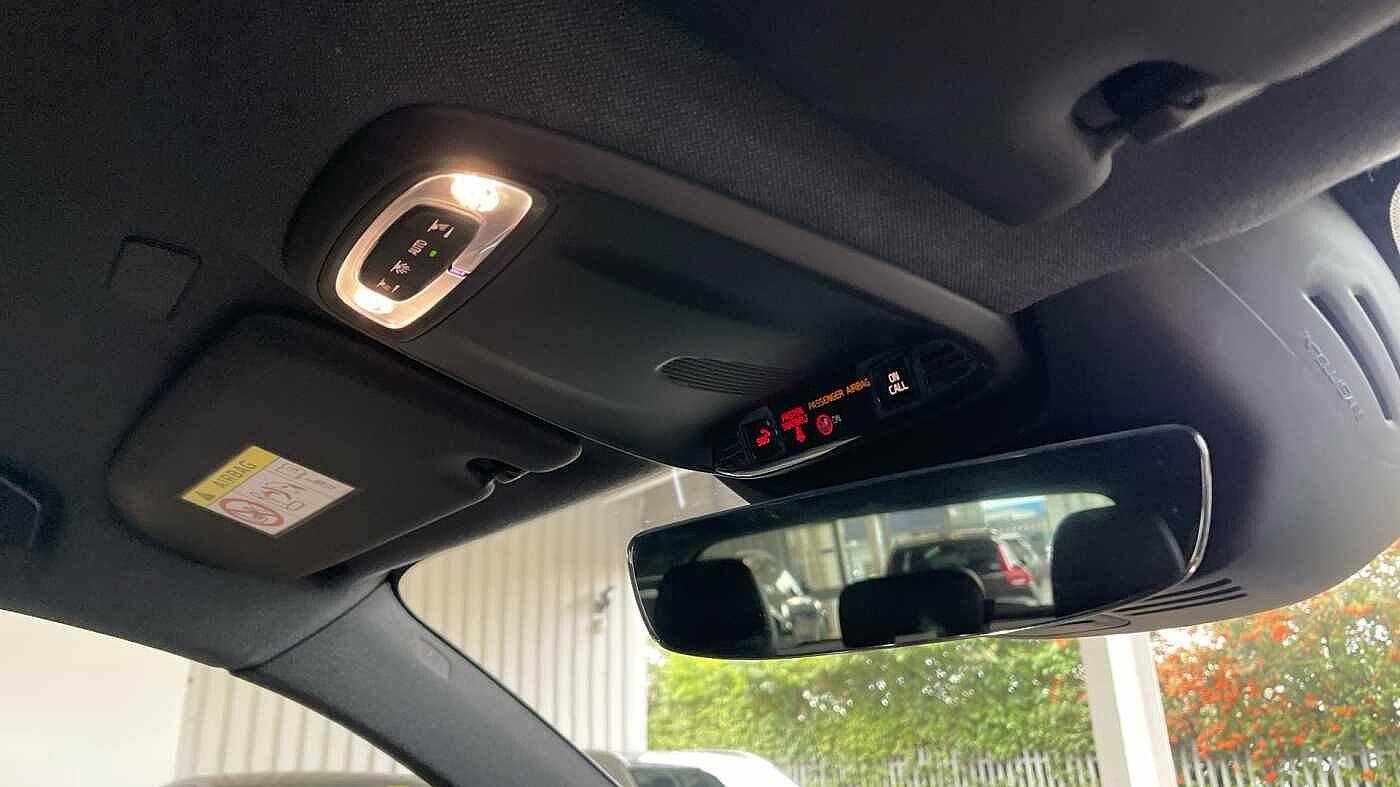 Used Volvo XC40 2021 for sale - 76800530: Photo 21