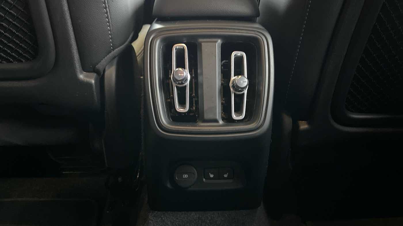 Used Volvo XC40 2021 for sale - 76800530: Photo 26