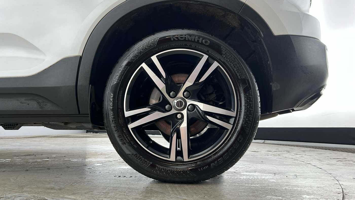 Used Volvo XC40 2021 for sale - 76800530: Photo 4