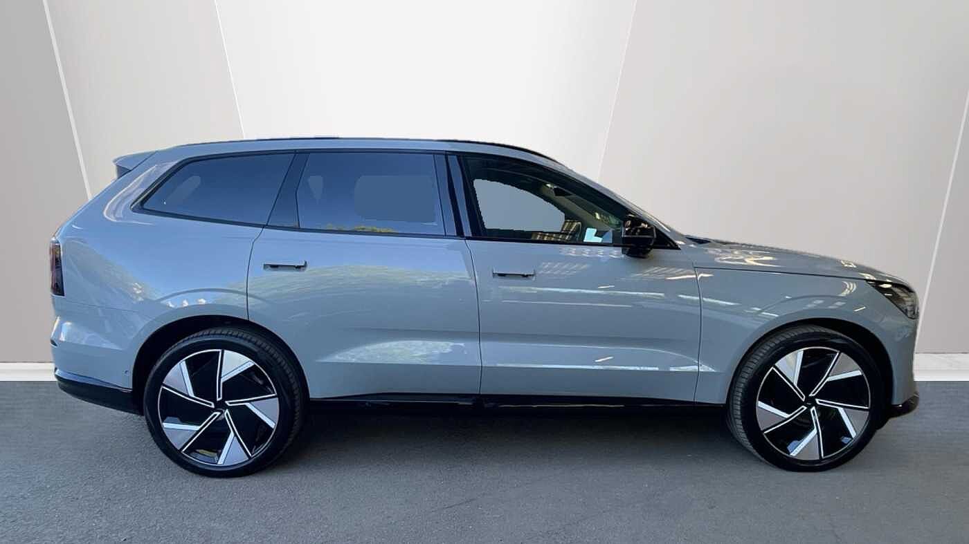 Used Volvo EX90 2025 for sale - 77192985: Photo 3