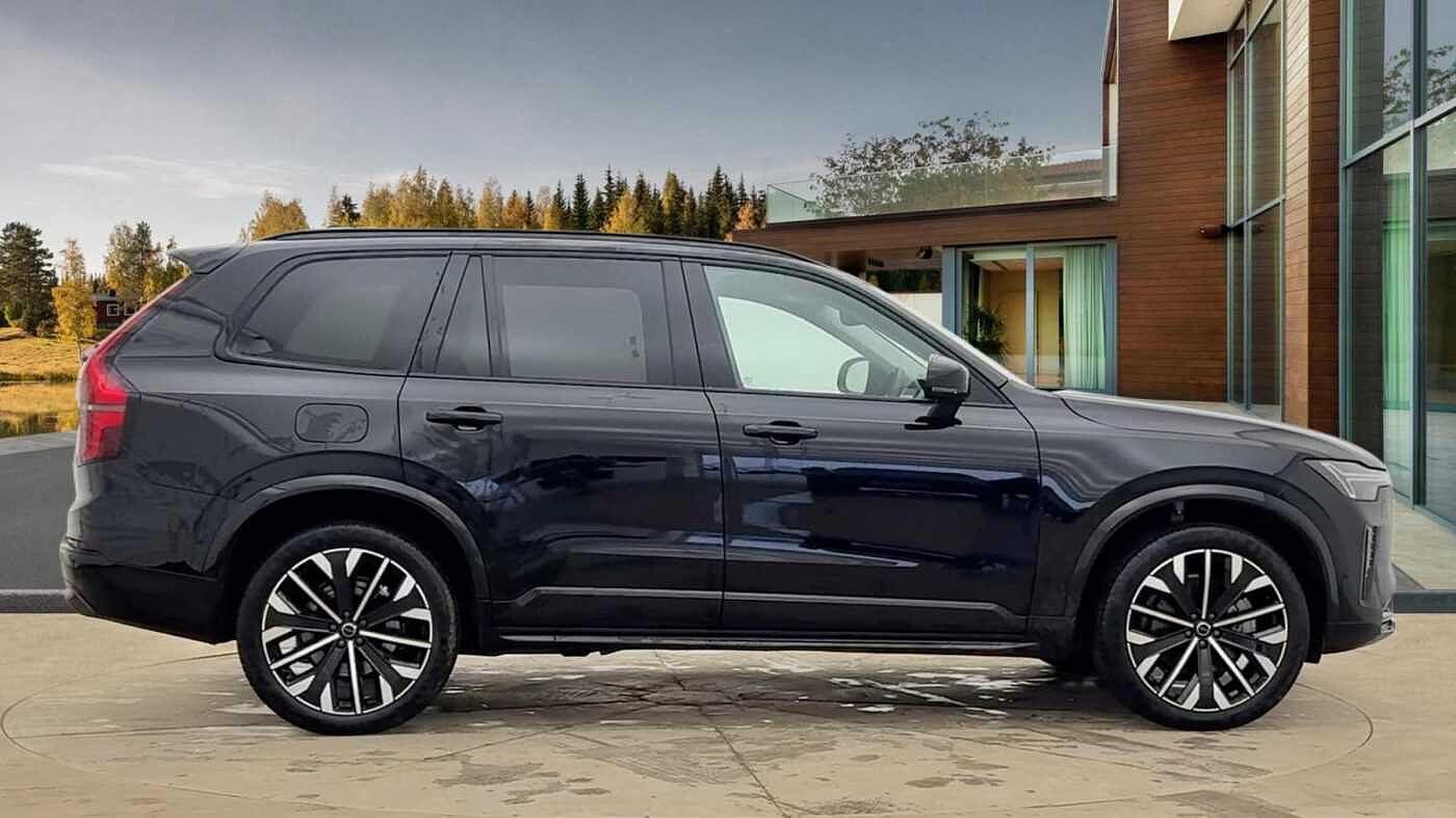 Used Volvo XC90 2025 for sale - 77157556: Photo 2