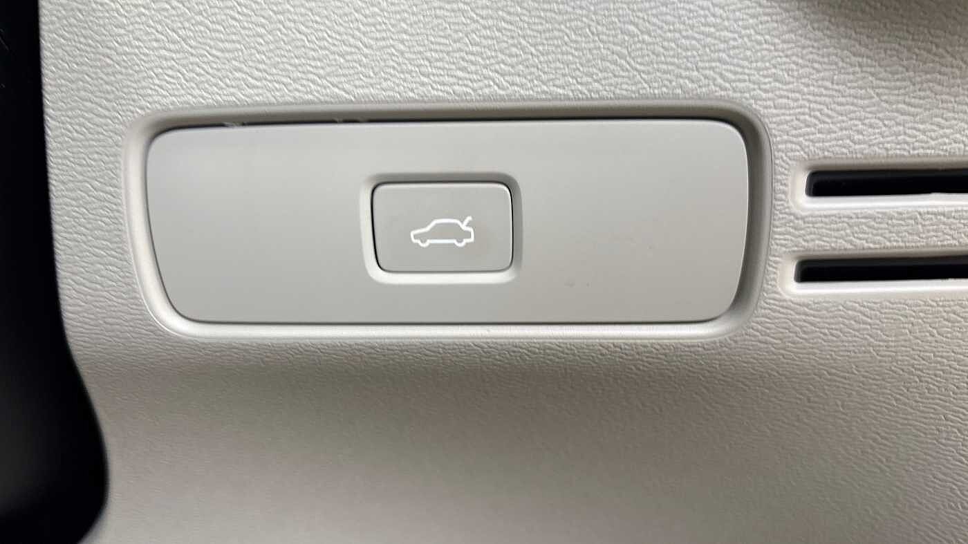 Used Volvo XC40 2022 for sale - 76474467: Photo 27