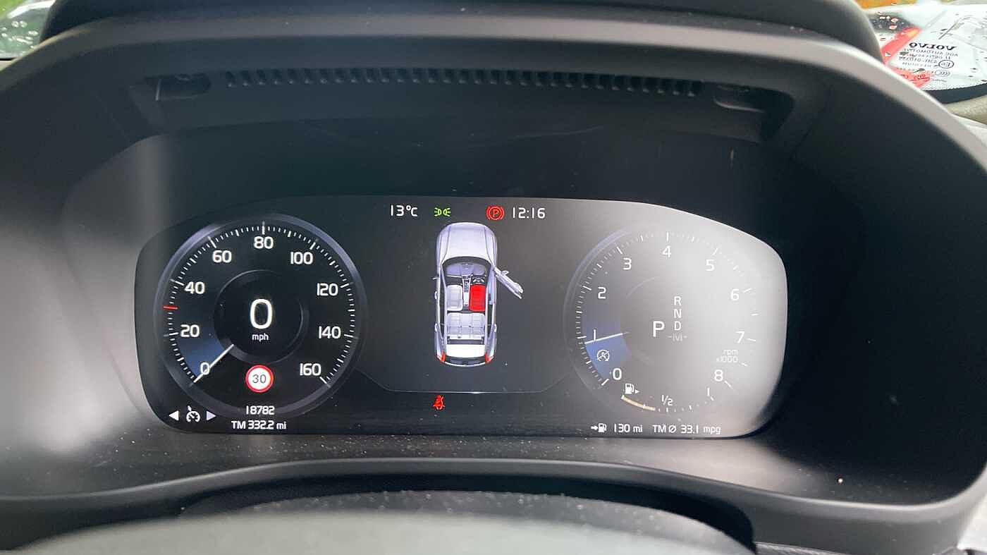 Used Volvo XC40 2020 for sale - 76458590: Photo 11