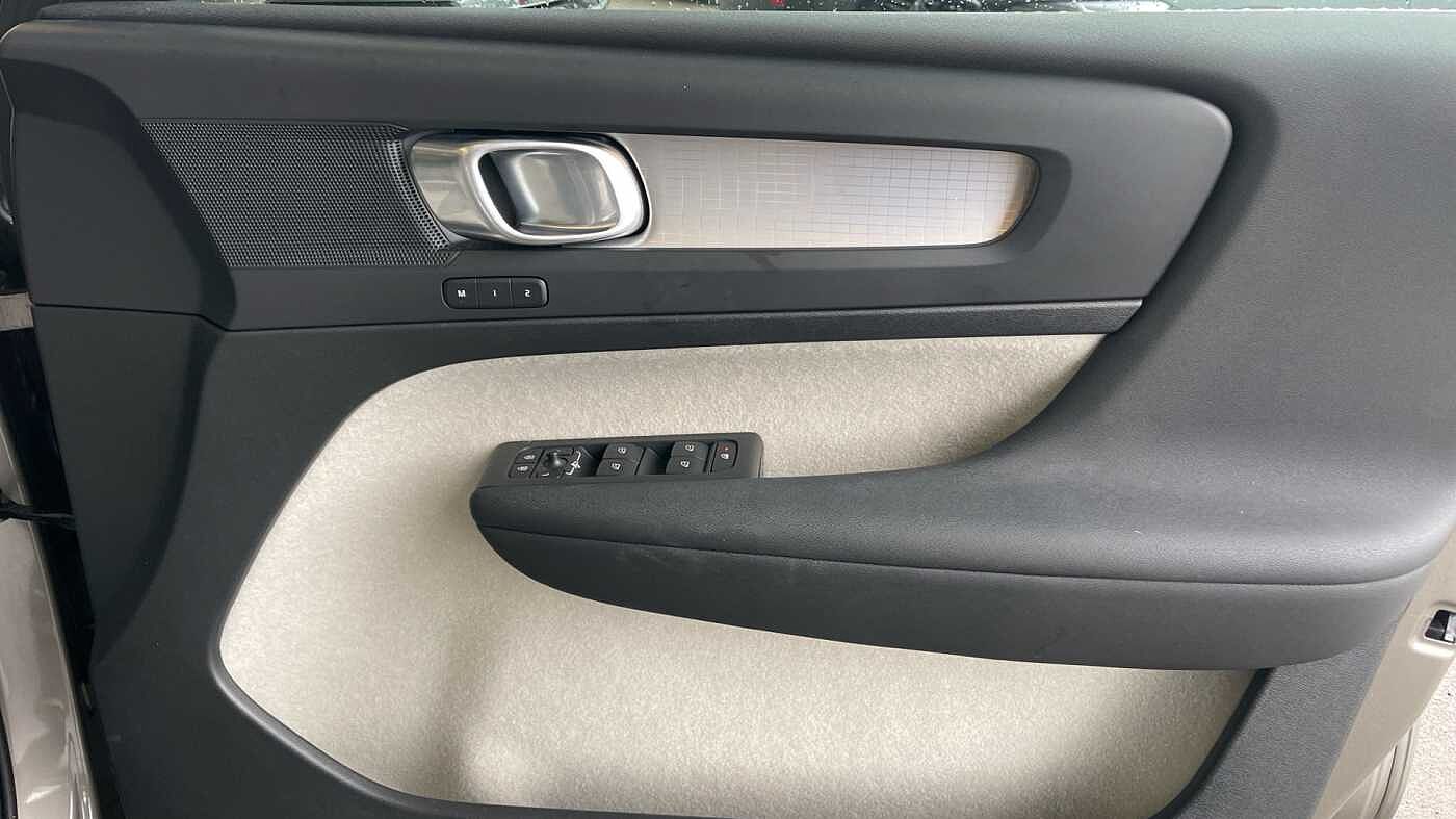 Used Volvo XC40 2020 for sale - 76458590: Photo 23