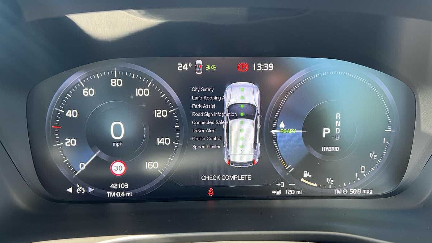 Used Volvo XC40 2022 for sale - 76458596: Photo 17