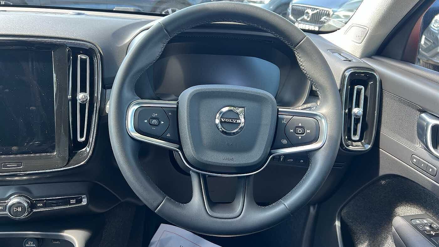 Used Volvo XC40 2022 for sale - 76458596: Photo 9