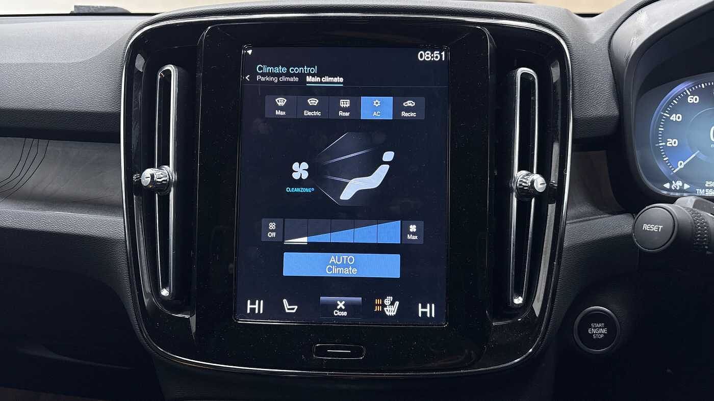 Used Volvo XC40 2022 for sale - 76474532: Photo 39