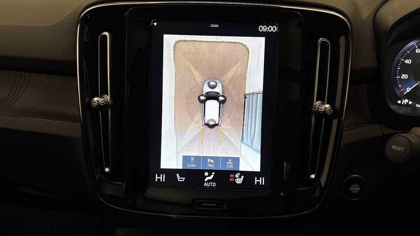 Used Volvo XC40 2022 for sale - 76474532: Photo 42