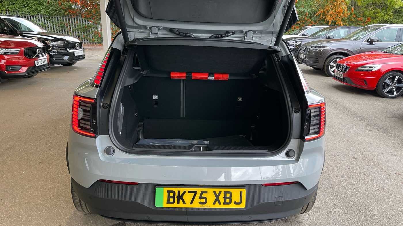 Used Volvo EX30 2025 for sale - 76139778: Photo 13