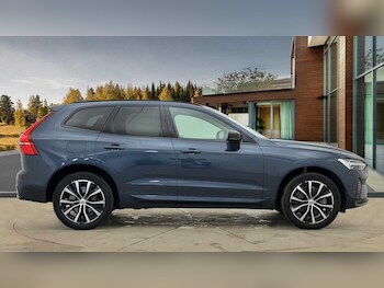 Used Volvo XC60 2023 for sale - 77218268: Photo
