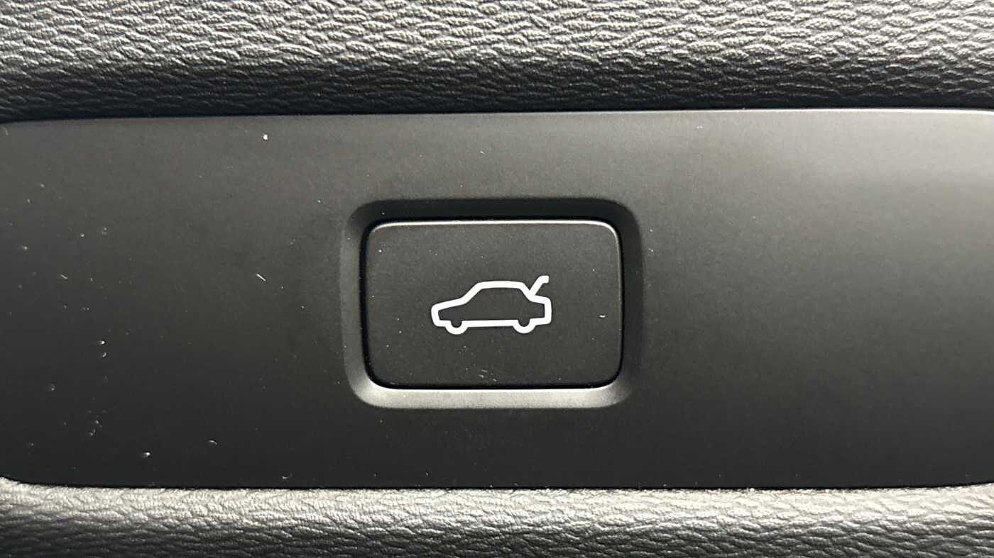 Used Volvo XC60 2023 for sale - 77218268: Photo 30