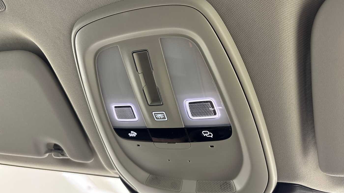 Used Volvo XC60 2023 for sale - 77218268: Photo 33