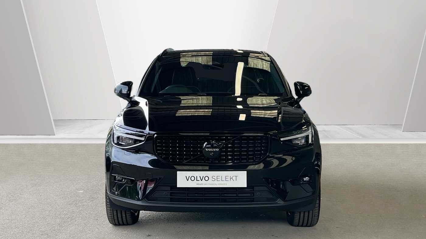 Used Volvo XC40 2025 for sale - 76139763: Photo 8