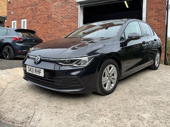 Used Volkswagen Golf 2021 for sale - 75836651: Photo