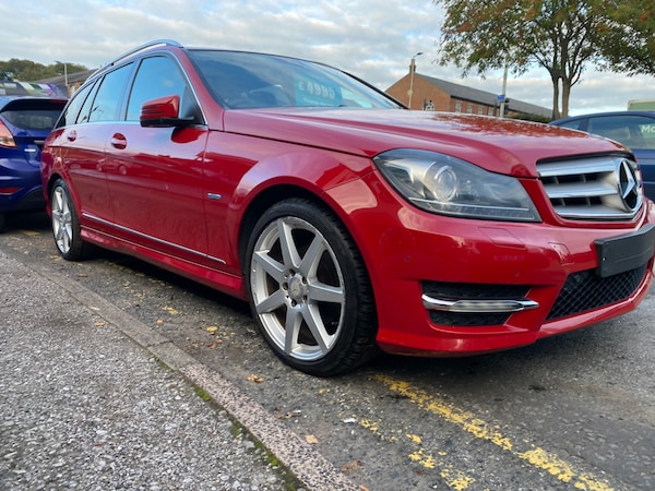 Used Mercedes-Benz C Class 2011 for sale - 76346200: Photo 1