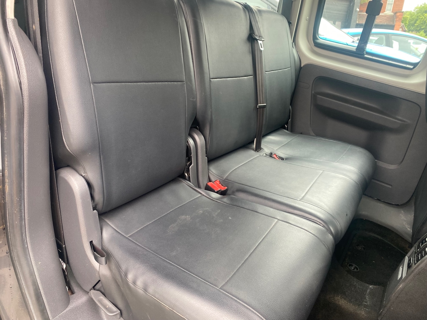 Used Volkswagen Caddy Maxi Life 2012 for sale - 77055968: Photo 6