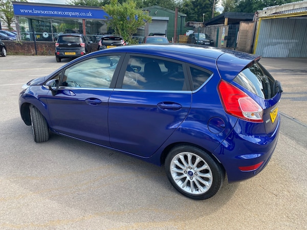 Used Ford Fiesta 2014 for sale - 75391242: Photo 2