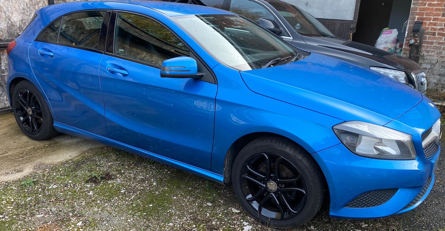 Used Mercedes-Benz A-Class 2014 for sale - 76412536: Photo 1