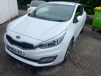 Used Kia Pro Ceed 2014 for sale - 75497515: Photo