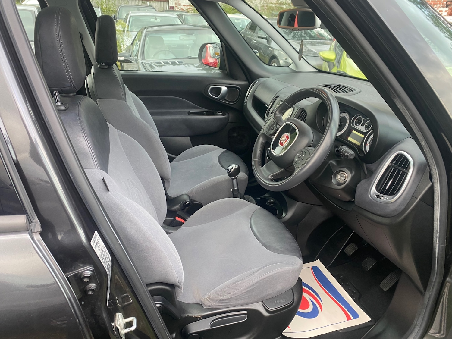 Used Fiat 500L 2014 for sale - 76348505: Photo 4