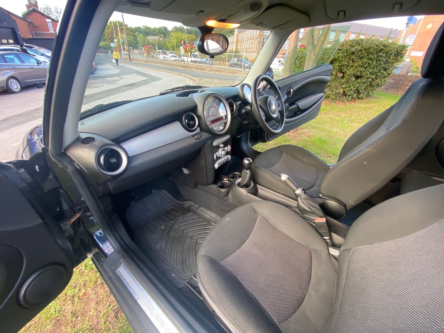 Used MINI Hatch 2008 for sale - 76037955: Photo 11