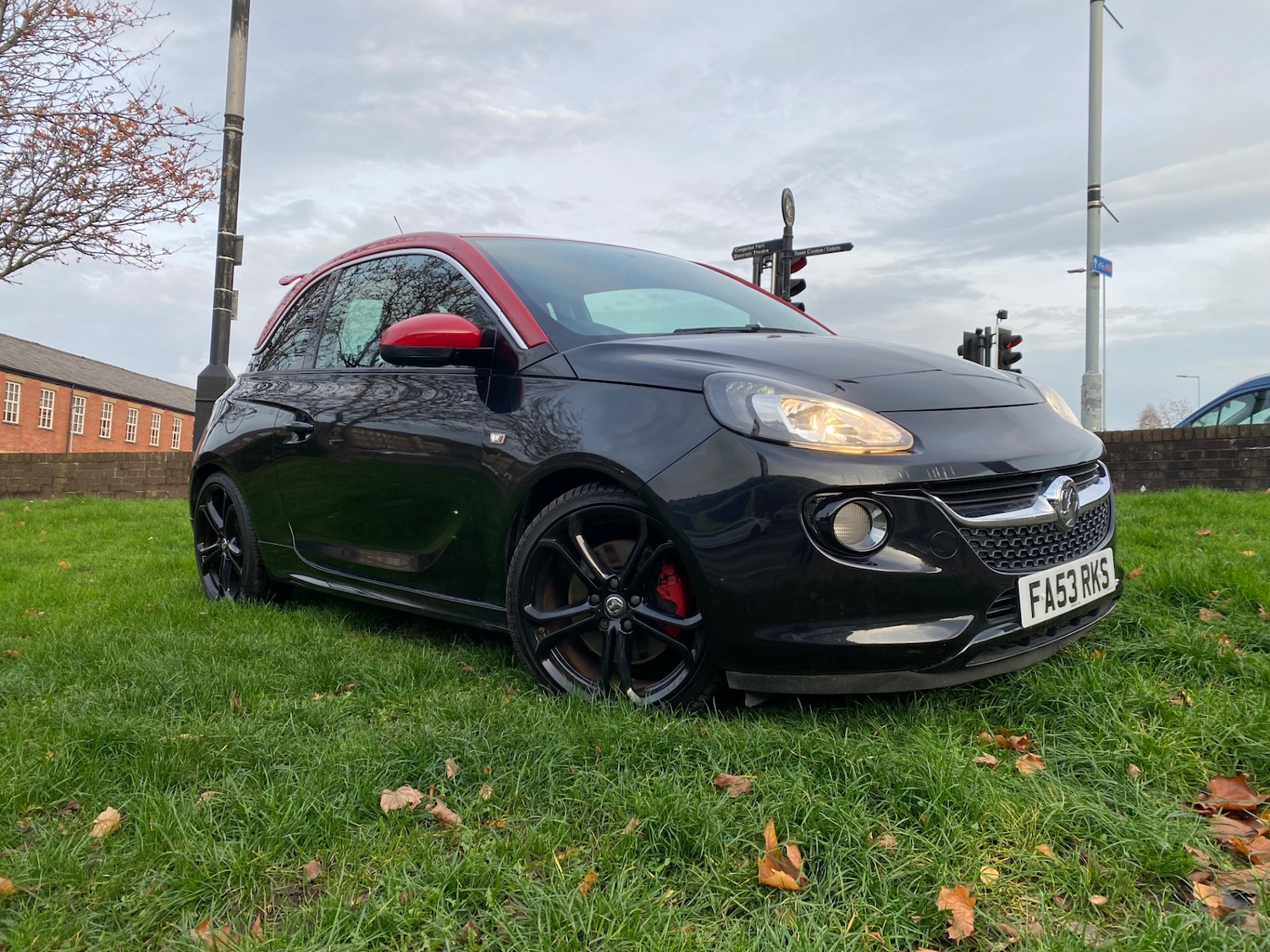 Used Vauxhall ADAM 2015 for sale - 76479537: Photo 2