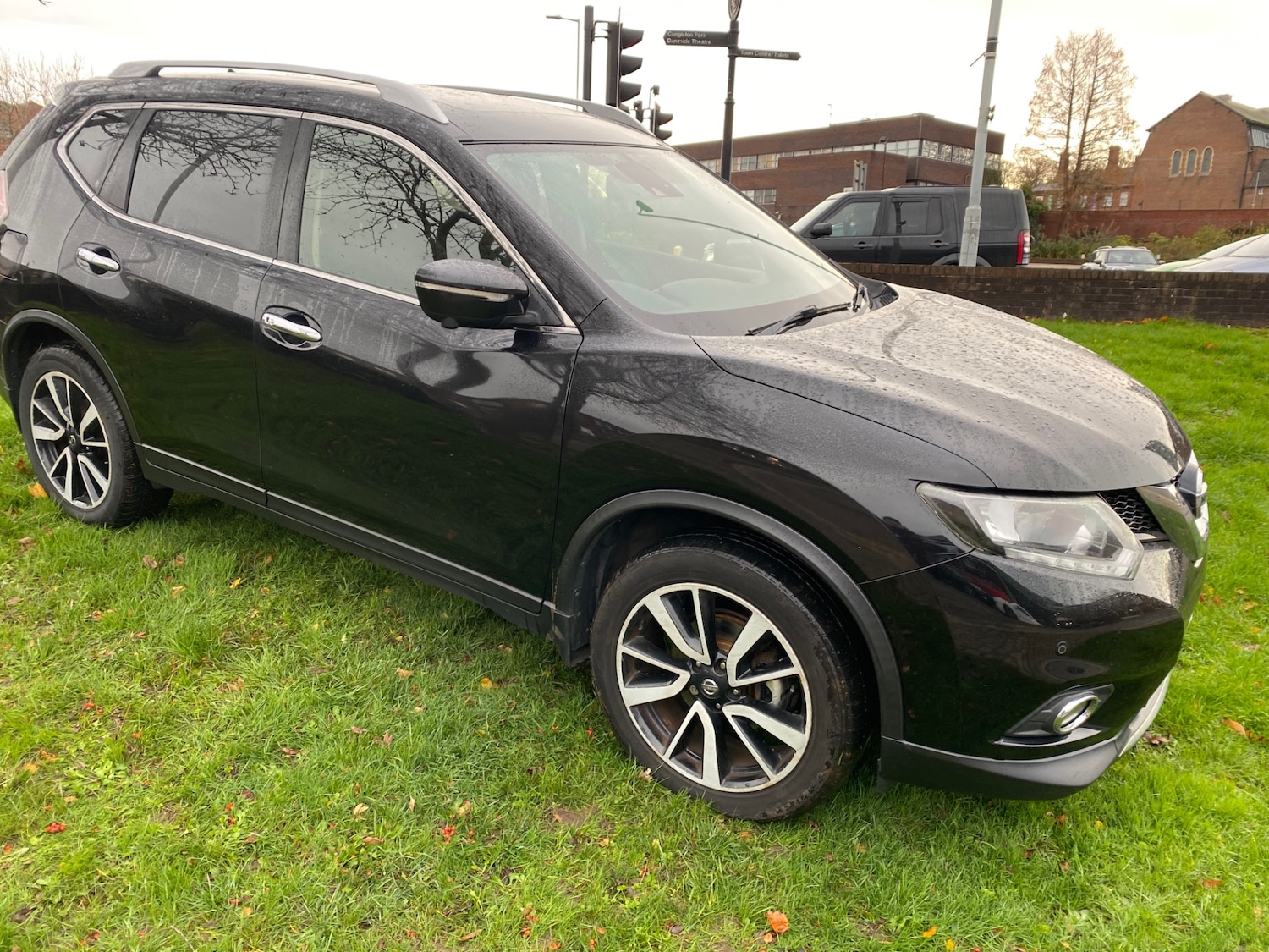 Used Nissan X-Trail 2017 for sale - 76697308: Photo 3