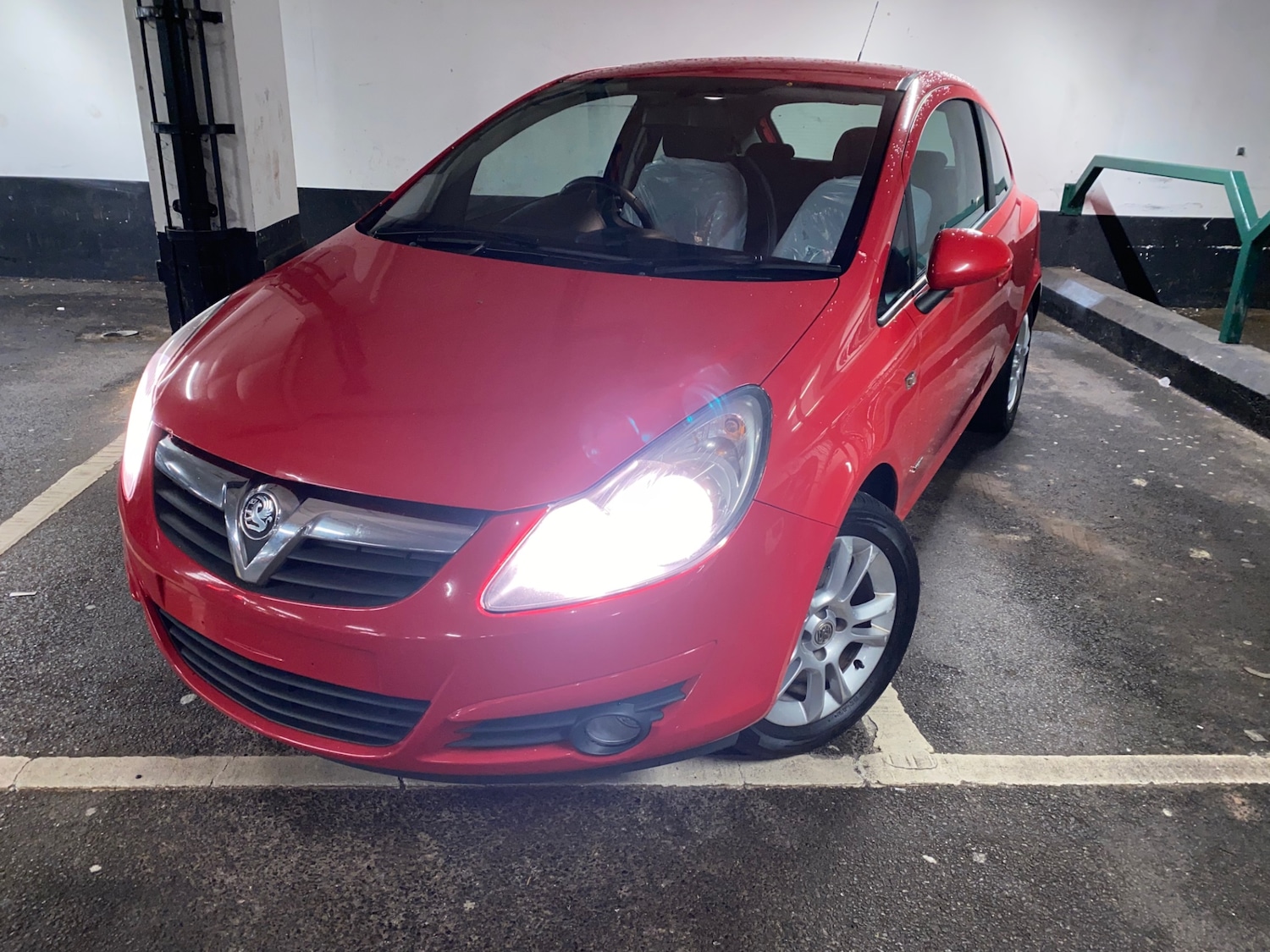 Used Vauxhall Corsa 2009 for sale - 76346197: Photo 2