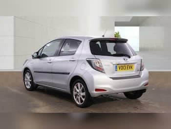 Used Toyota Yaris 2013 for sale - 79629844: Photo