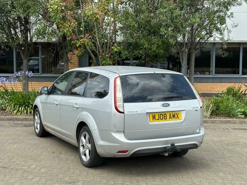 Ford Focus 2008 - 1.8 TDCi Zetec 5dr - Image 8