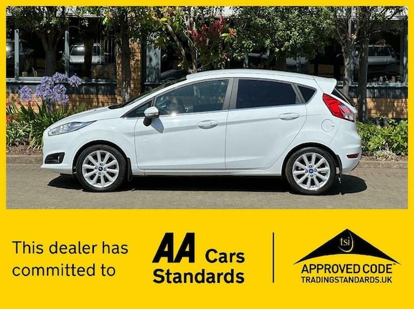 Used Ford Fiesta 2016 for sale - 75195670: Photo 2