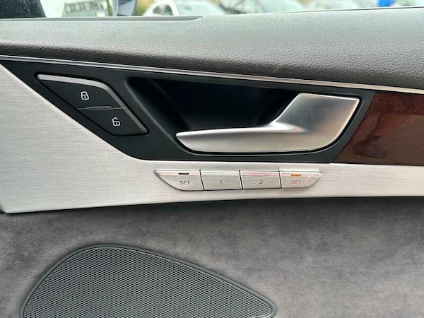 Used Audi A8 2011 for sale - 74930909: Photo 30