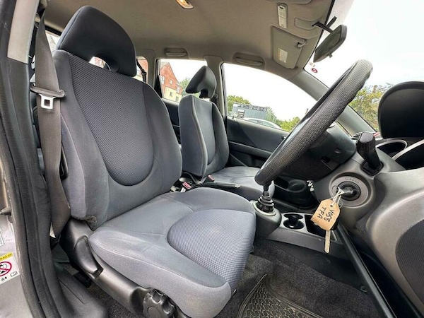 Used Honda Jazz 2008 for sale - 75135930: Photo 15