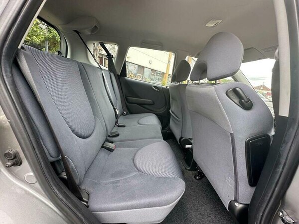 Used Honda Jazz 2007 for sale - 75336536: Photo 17