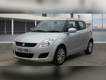 Used Suzuki Swift 2013 for sale - 76497063: Photo