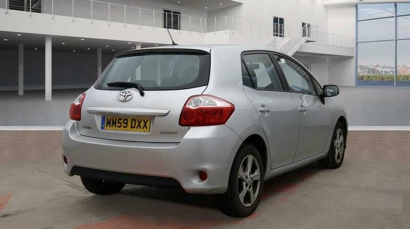 Used Toyota Auris 2010 for sale - 77277034: Photo 6