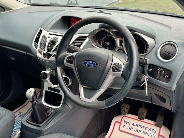Used Ford Fiesta 2009 for sale - 75606863: Photo 16