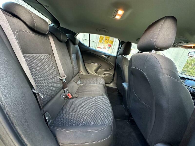 Used Vauxhall Astra 2018 for sale - 76547412: Photo 21
