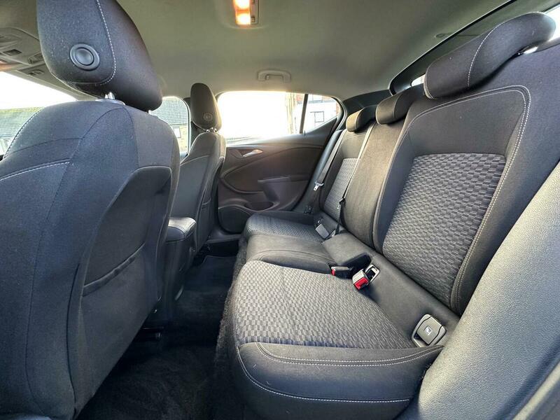 Used Vauxhall Astra 2018 for sale - 76547412: Photo 22