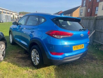 Used Hyundai TUCSON 2017 for sale - 76009886: Photo