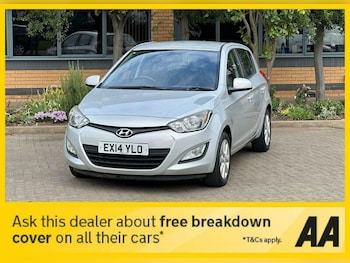 Used Hyundai i20 2014 for sale - 76292288: Photo 4