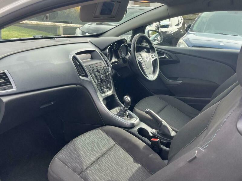 Used Vauxhall Astra GTC 2015 for sale - 78201347: Photo 5