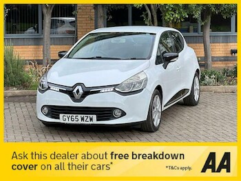 Used Renault Clio 2015 for sale - 76454937: Photo